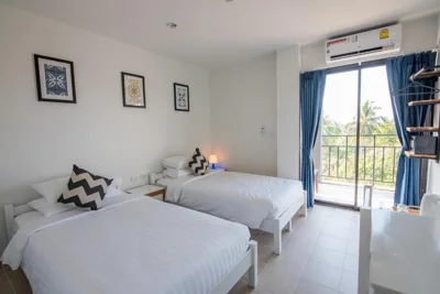 Camera doppia Superior con letti singoli — Maikhao Hotel, Phuket